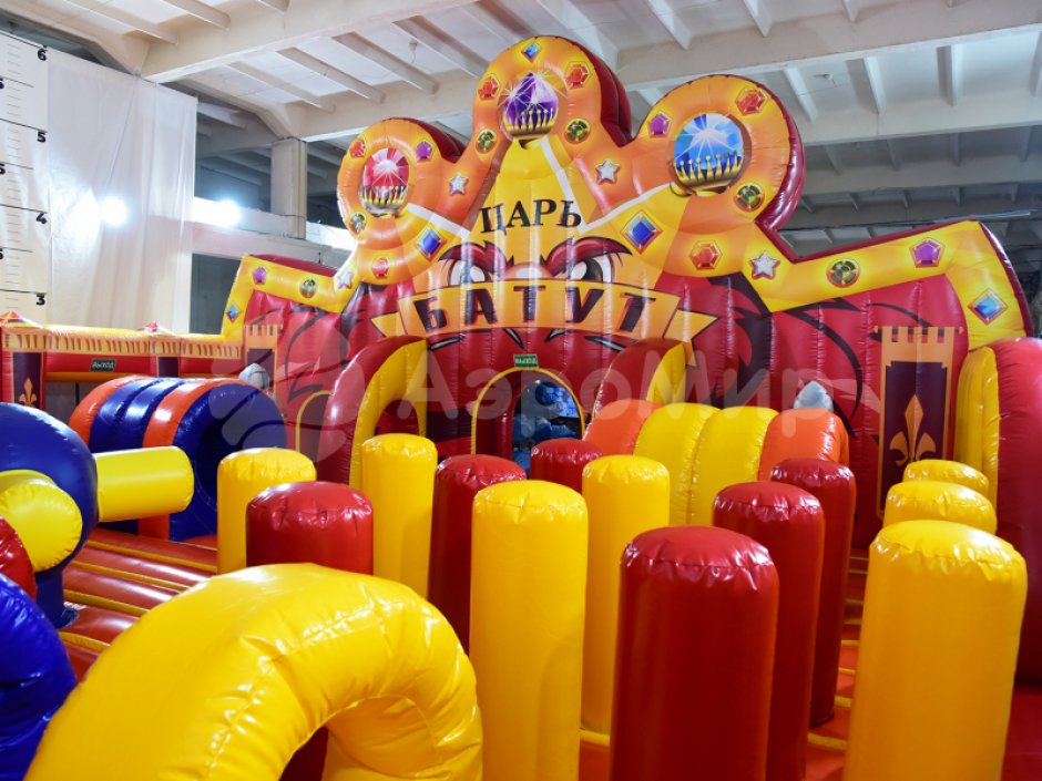 Коммерческий надувной Царь батут, площадью 100 м²