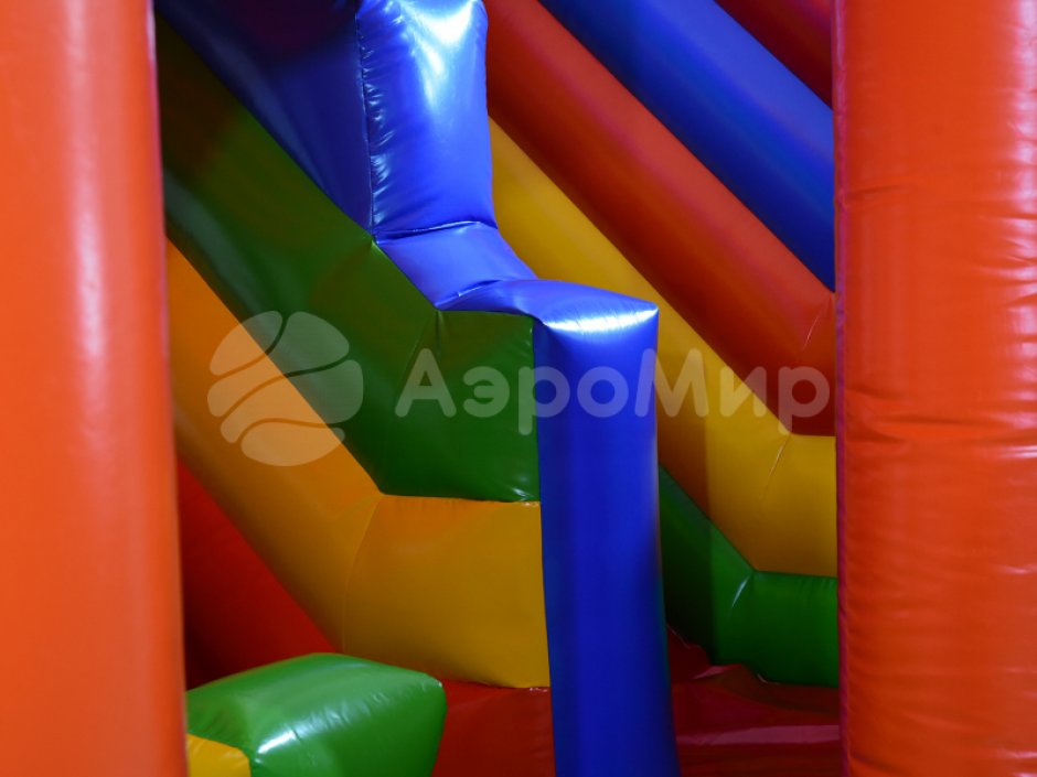 Надувной батут вечеринка — коммерческий надувной батут с крышей на ~25 м²