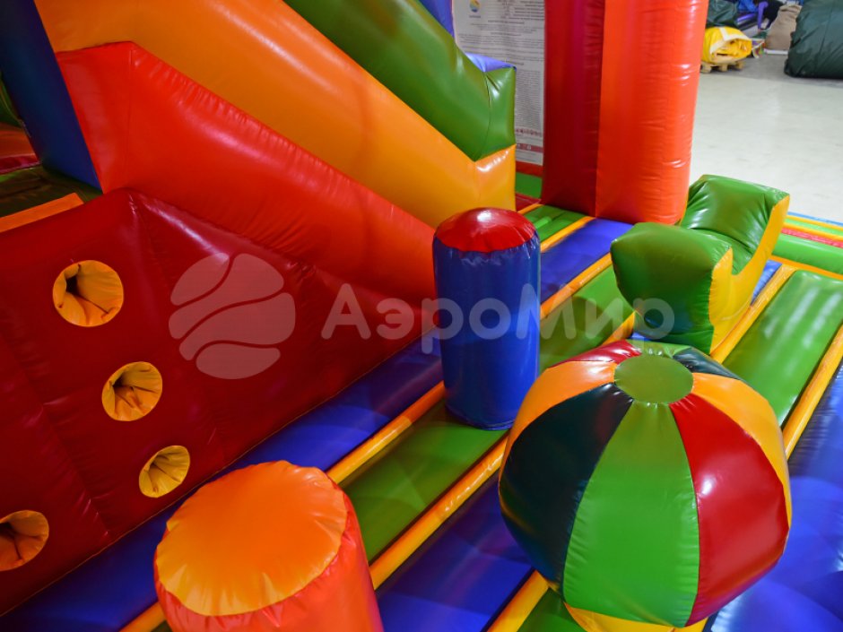 Надувной батут вечеринка — коммерческий надувной батут с крышей на ~25 м²