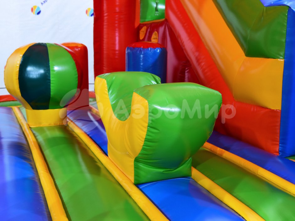 Надувной батут вечеринка — коммерческий надувной батут с крышей на ~25 м²
