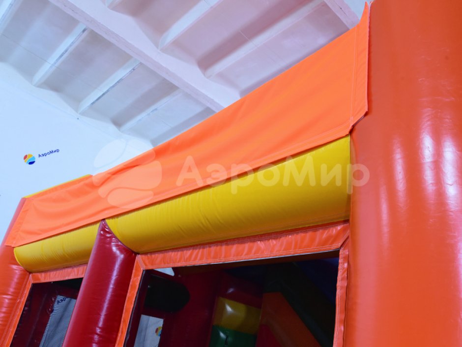Надувной батут вечеринка — коммерческий надувной батут с крышей на ~25 м²