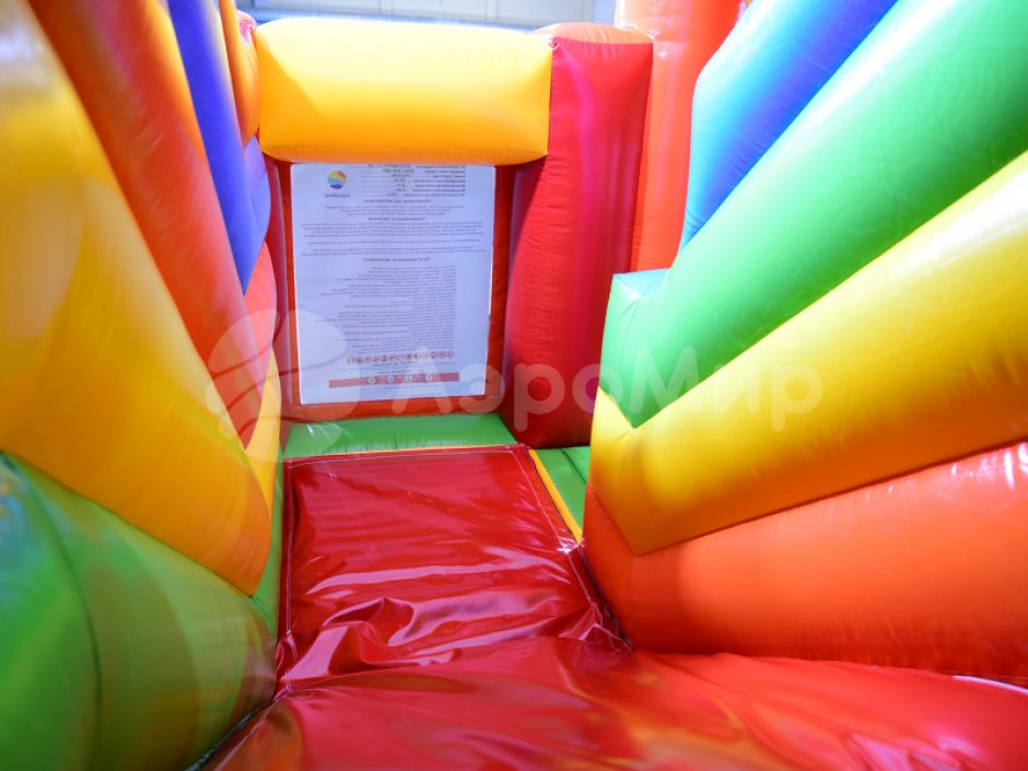 Надувной батут вечеринка — коммерческий надувной батут с крышей на ~25 м²