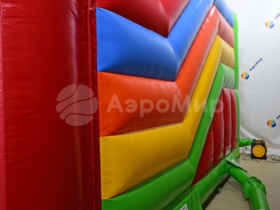 Надувной батут вечеринка — коммерческий надувной батут с крышей на ~25 м²