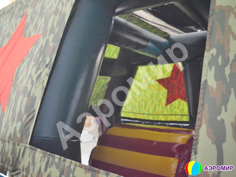 Надувной батут Танк — авторский батут с крышей на 24 м²