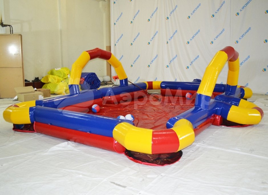 Бильярдбол — надувной гигантский бильярд