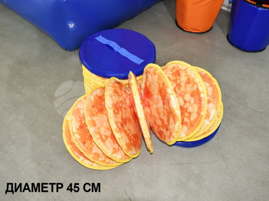 Блины — игровой реквизит