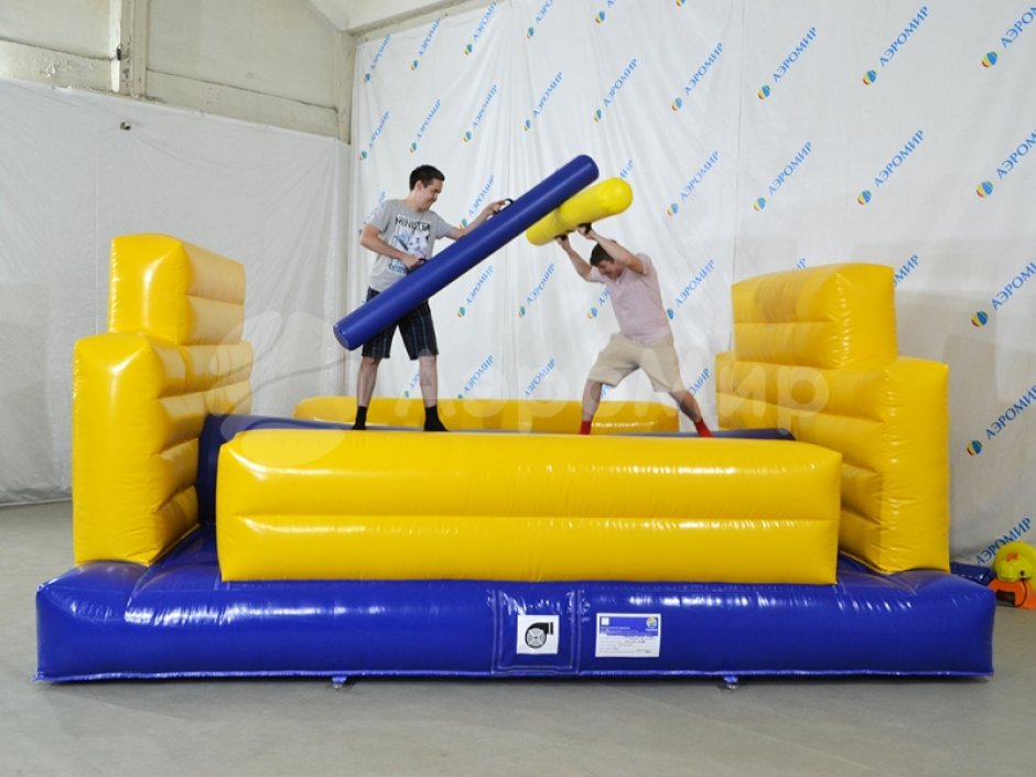 Бой на бревне — командный аттракцион на два участника