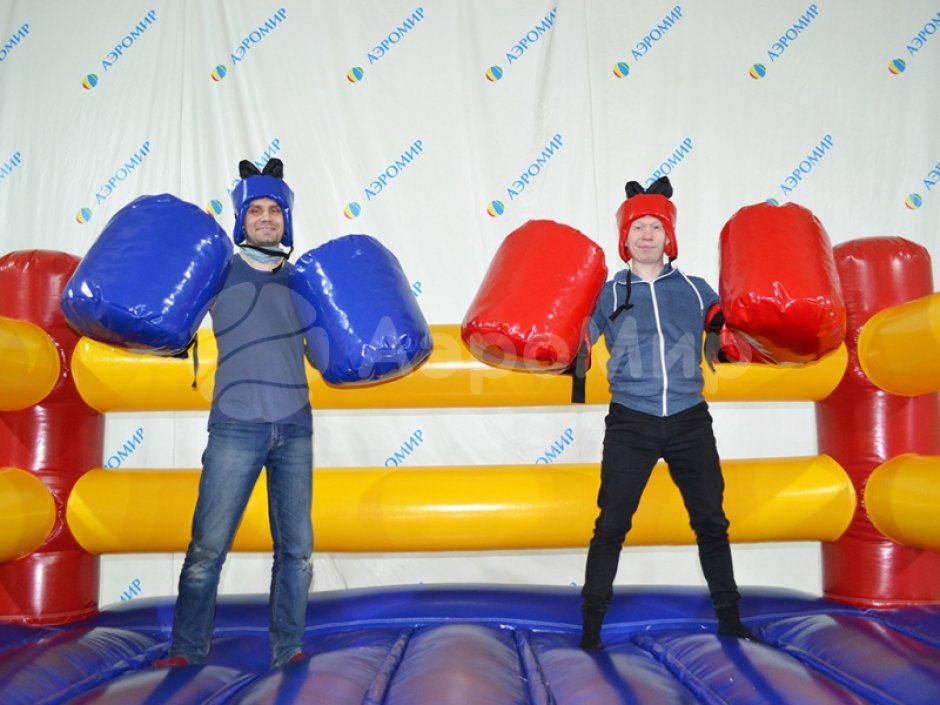 Бойцовский клуб — командный аттракцион для шуточных боев