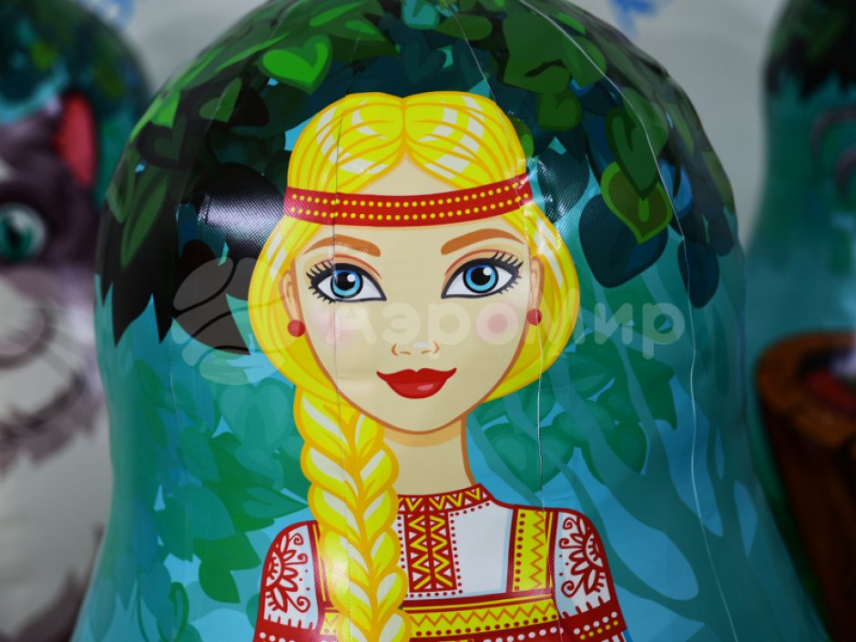 Большие надувные кегли с мячом