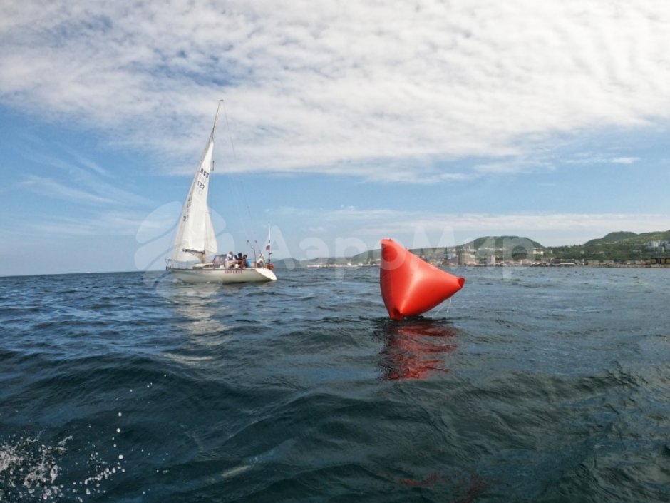 Надувные водные буйки