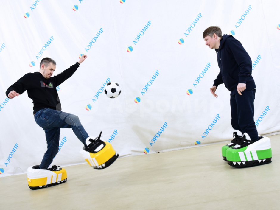 Гигантские бутсы — для эстафет, конкурсов и веселых забегов