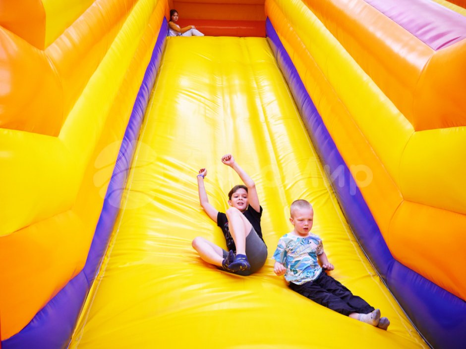 Коммерческий надувной Царь батут, площадью 200 м²