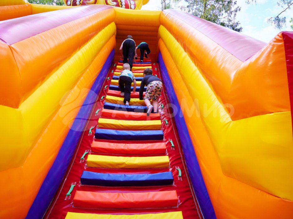 Коммерческий надувной Царь батут, площадью 100 м²