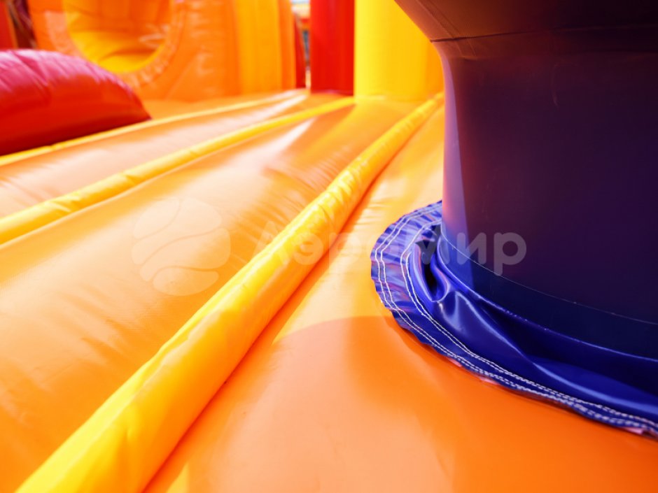 Коммерческий надувной Царь батут, площадью 200 м²