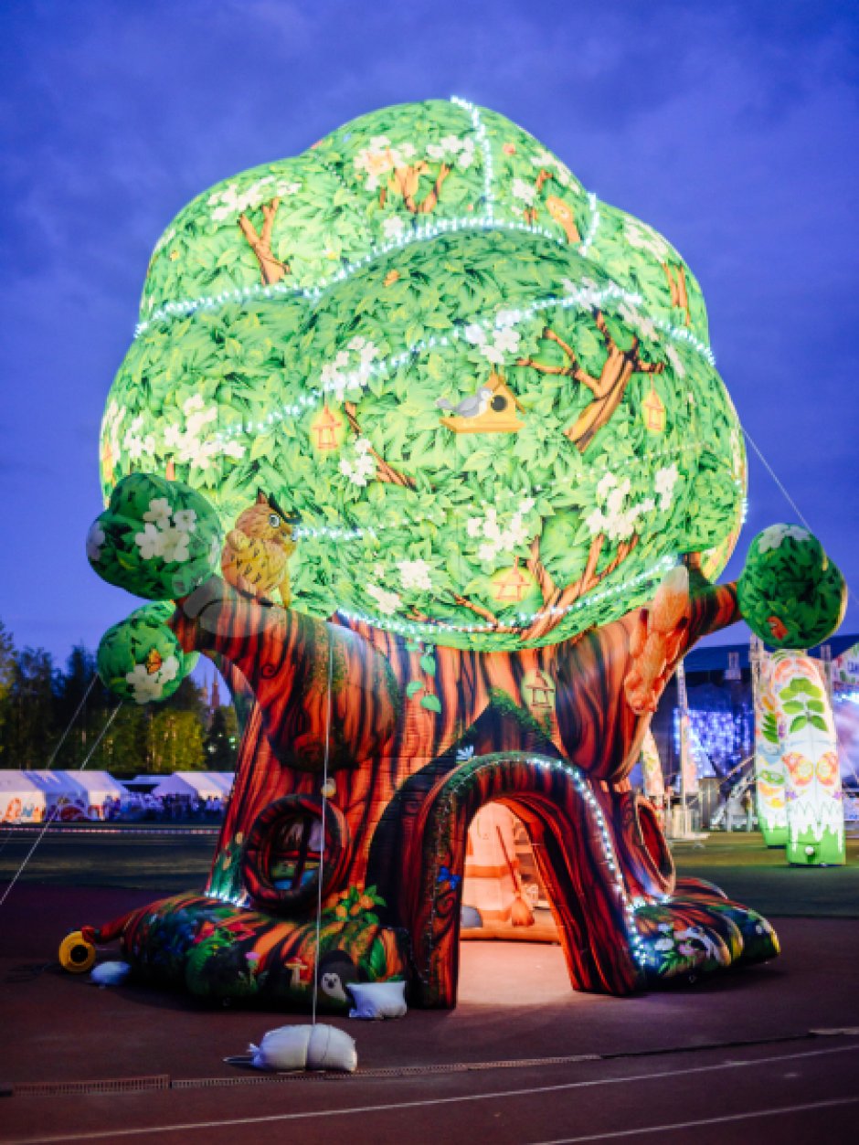 Чудо-дерево — невероятный дом фантазии и приключений