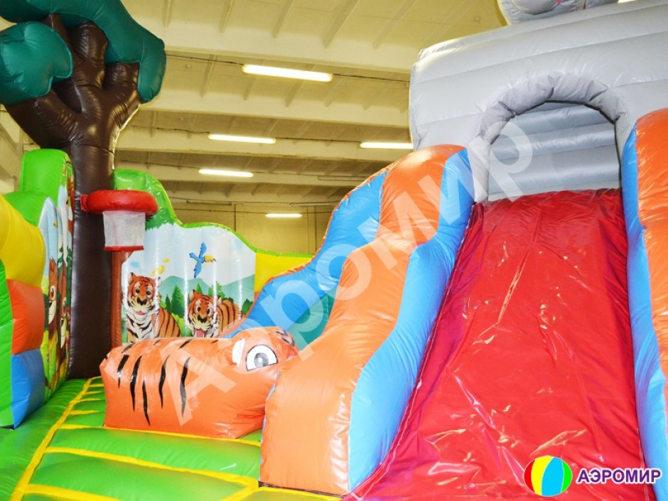 Большой надувной батут Чунга Чанга — коммерческий игровой надувной центр на 64 м²