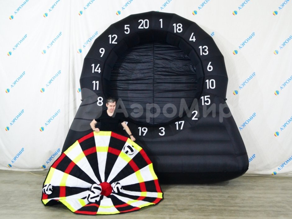 Надувной футбольный дартс на липе