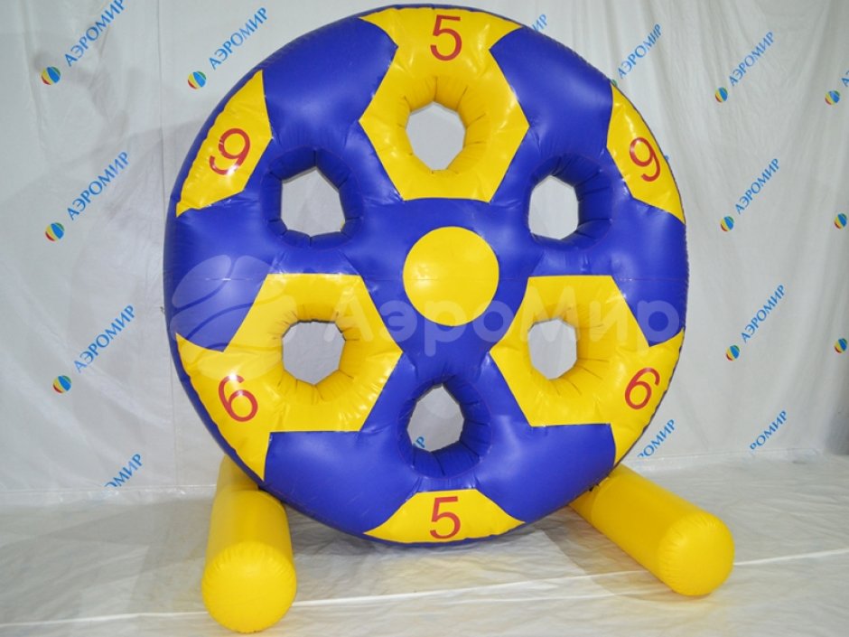 Точный гол — надувной футбольный дартс