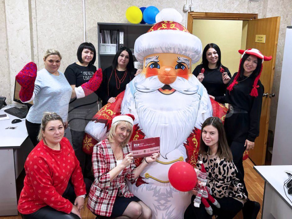 Надувной Дед Мороз Лайт 2.0 для улицы с подсветкой