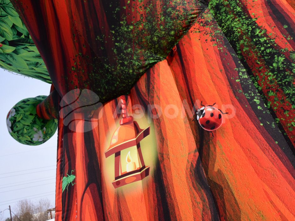 Чудо-дерево — невероятный дом фантазии и приключений