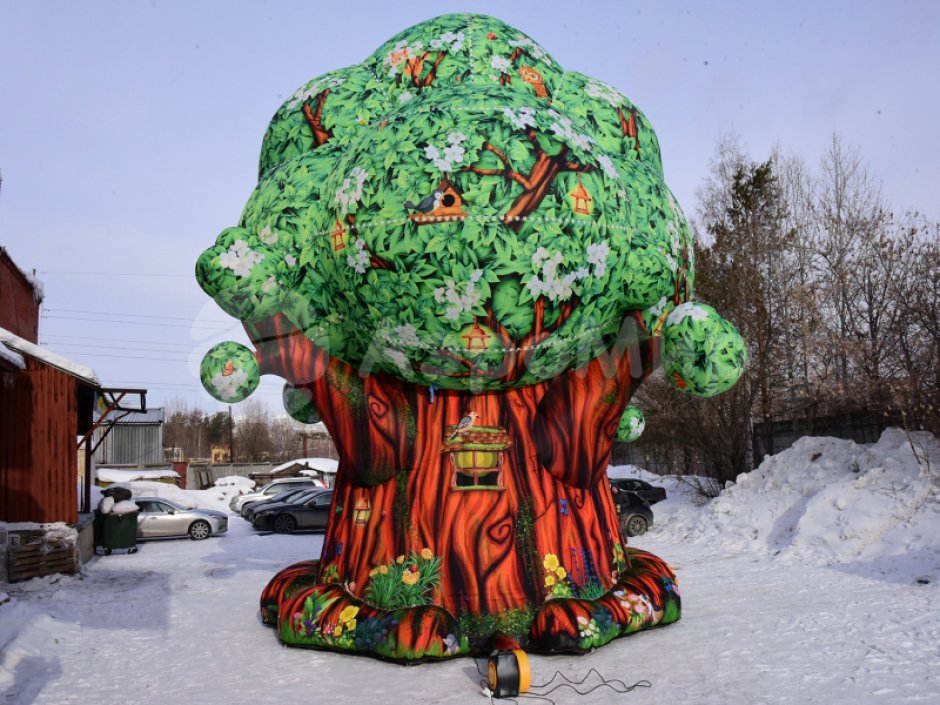 Чудо-дерево — невероятный дом фантазии и приключений