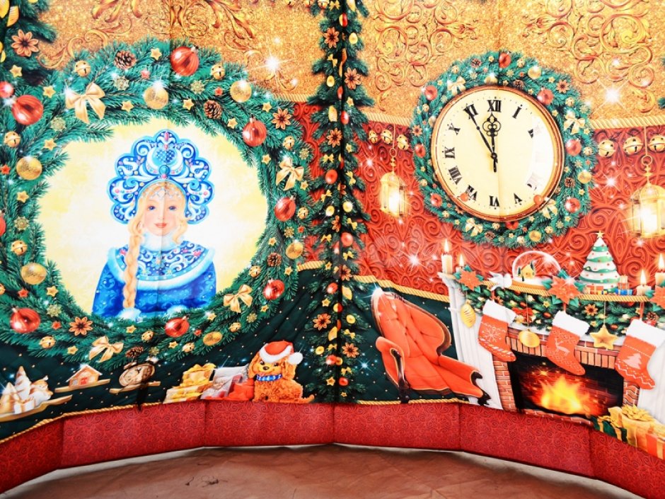 Колокольчик дом — новогодняя надувная конструкция с фото зоной внутри