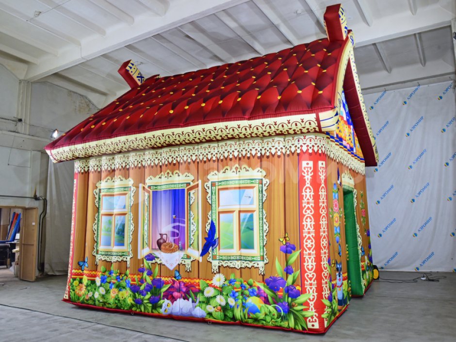 Надувная изба — для тематических праздников и гуляний