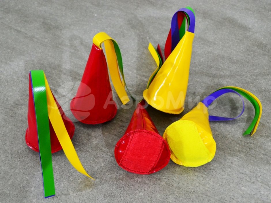 Дротики и кубики — дополнительное игровое оборудование для дартса