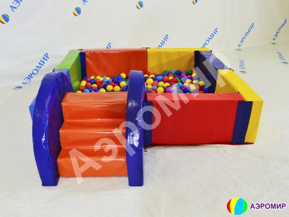 Сухой бассейн с горкой «Дружба-1»