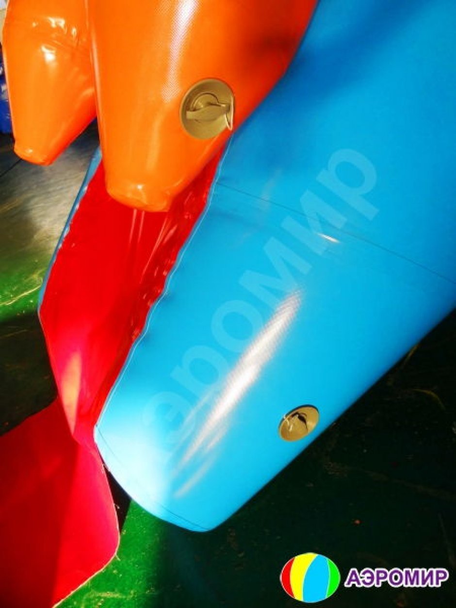 Надувная Пирамида для водного аттракциона