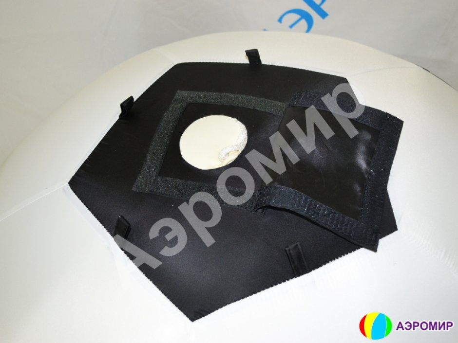 Подвесные брендированные рекламные шары с логотипами