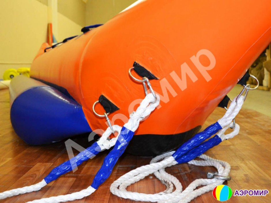 Банан надувной зимний — аттракцион банан-сани на 3, 4 или 5 мест