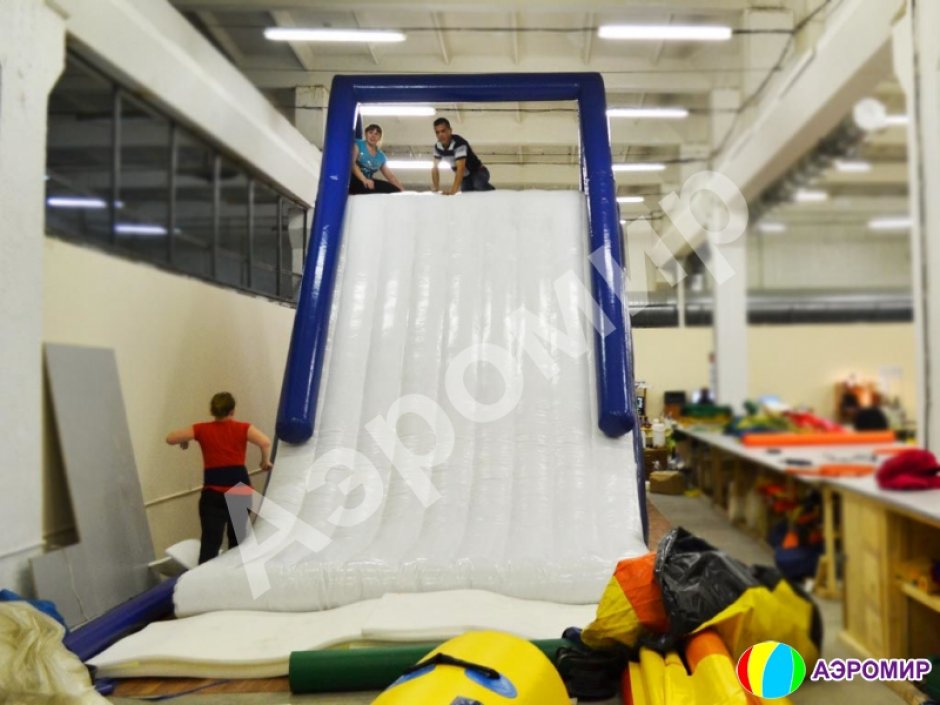Надувная водная горка Экстрим