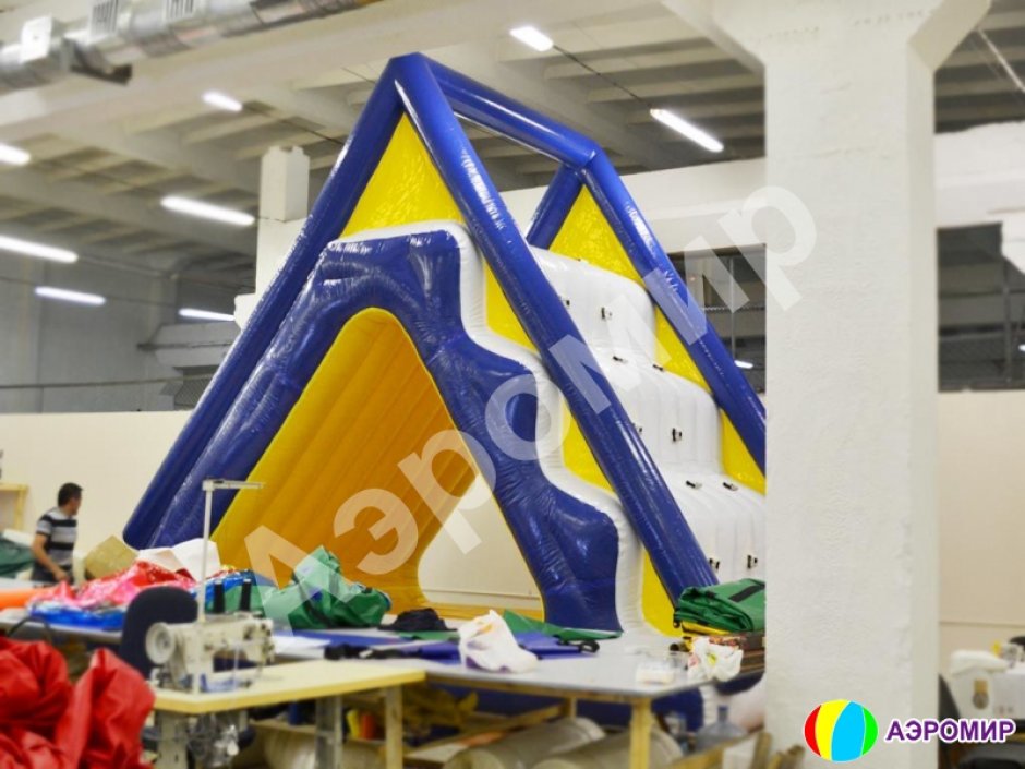 Надувная водная горка Экстрим