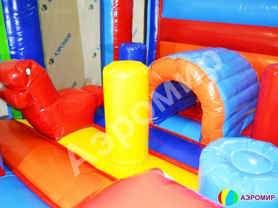 Надувной батут Карандаши — маленький надувной батут на 16 м²
