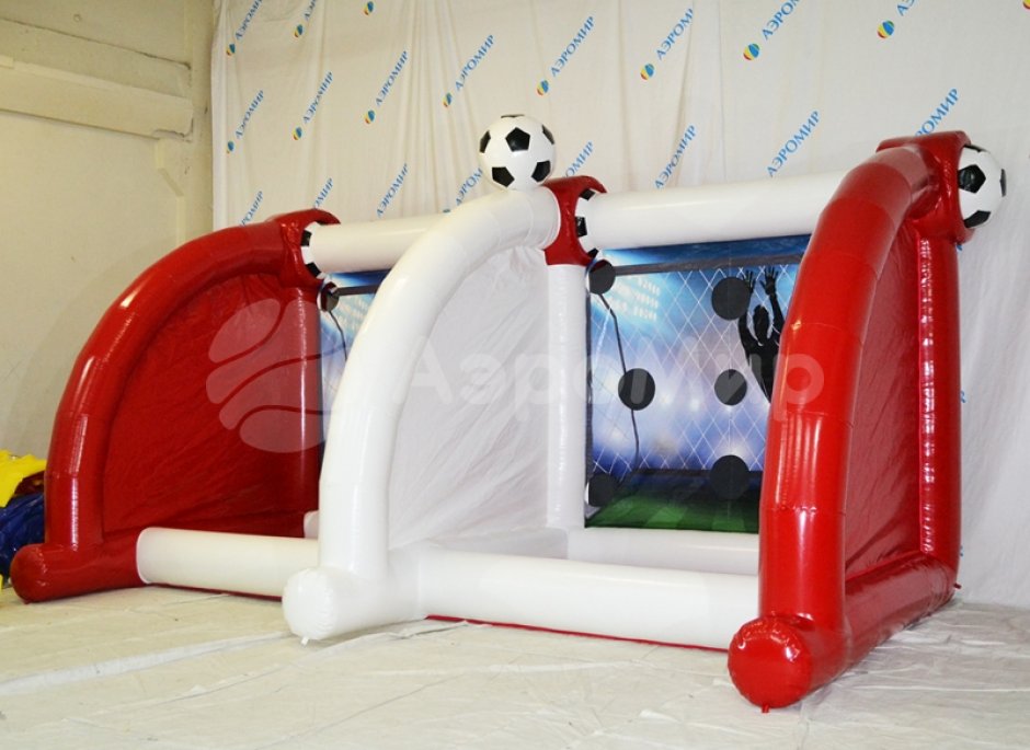 Двойной удар — футбольный аттракцион на два участника