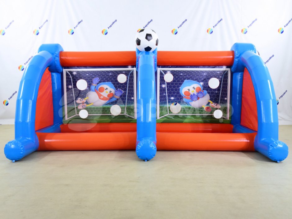 Двойной удар — футбольный аттракцион на два участника