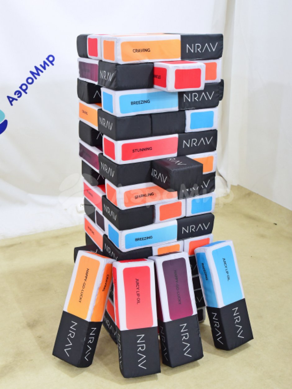 Гигантская дженга — популярная игра формата XXL