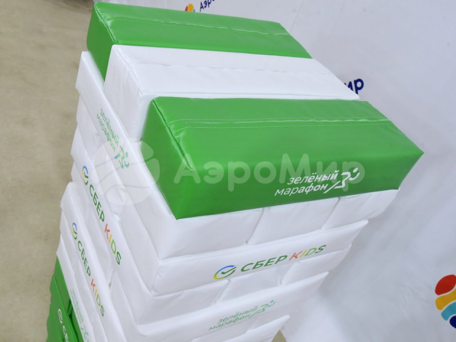 Гигантская дженга — популярная игра формата XXL