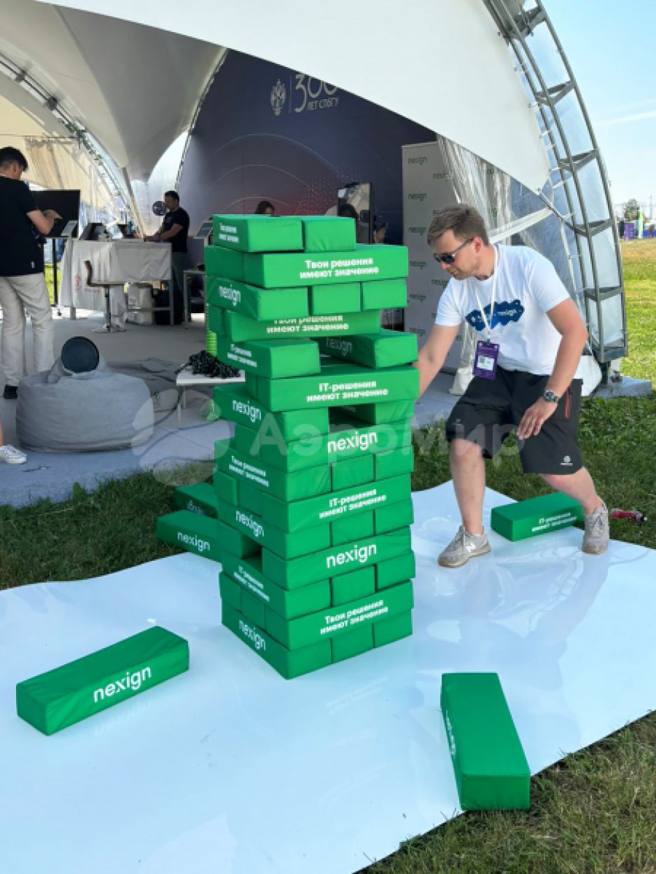 Гигантская дженга — популярная игра формата XXL