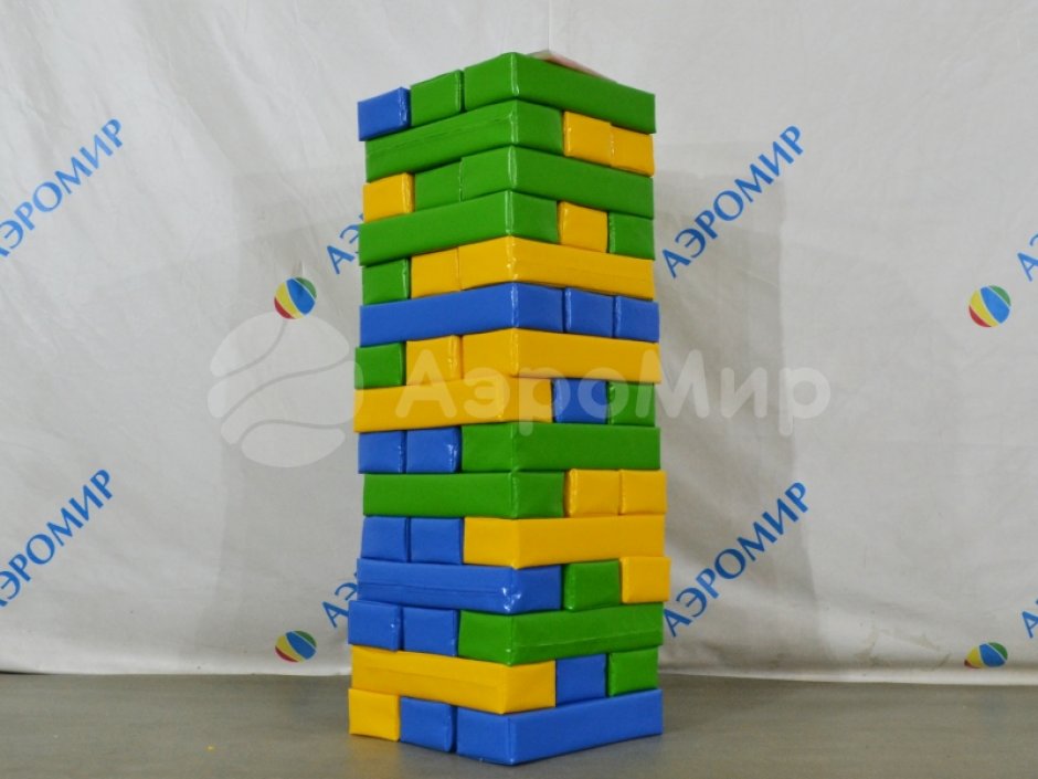 Гигантская дженга — популярная игра формата XXL