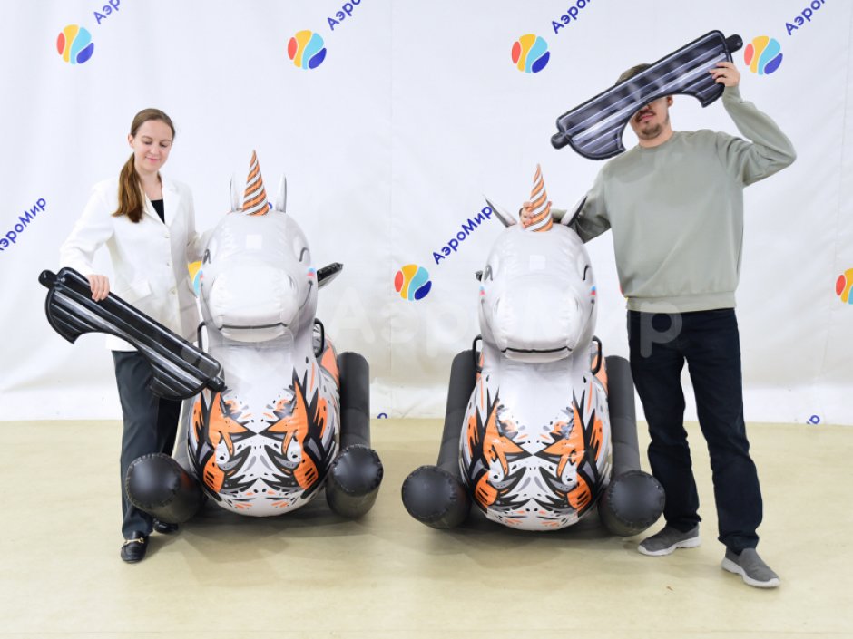 Надувная качалка Единорог