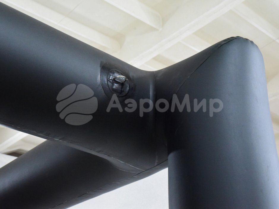 Надувной экран на опорах