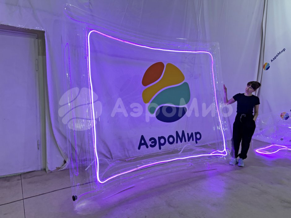 Надувной билборд с внутренней подсветкой для вечерних мероприятий