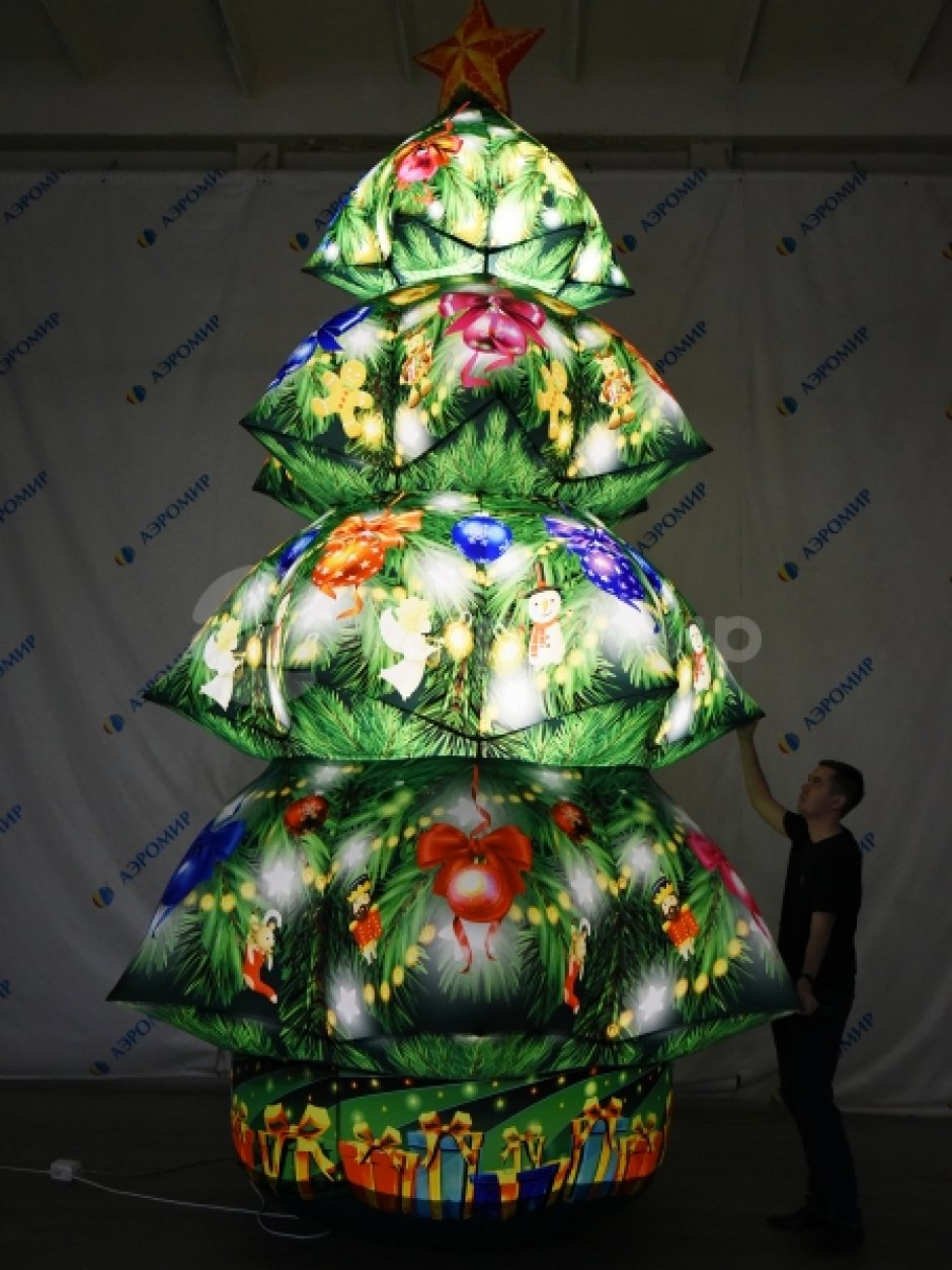 Новогодняя надувная фигура «Ёлка нарядная»