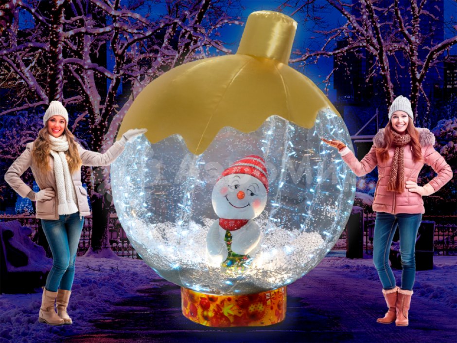 Ёлочный шар с игрушкой внутри — с эффектом вращения и яркой подсветкой