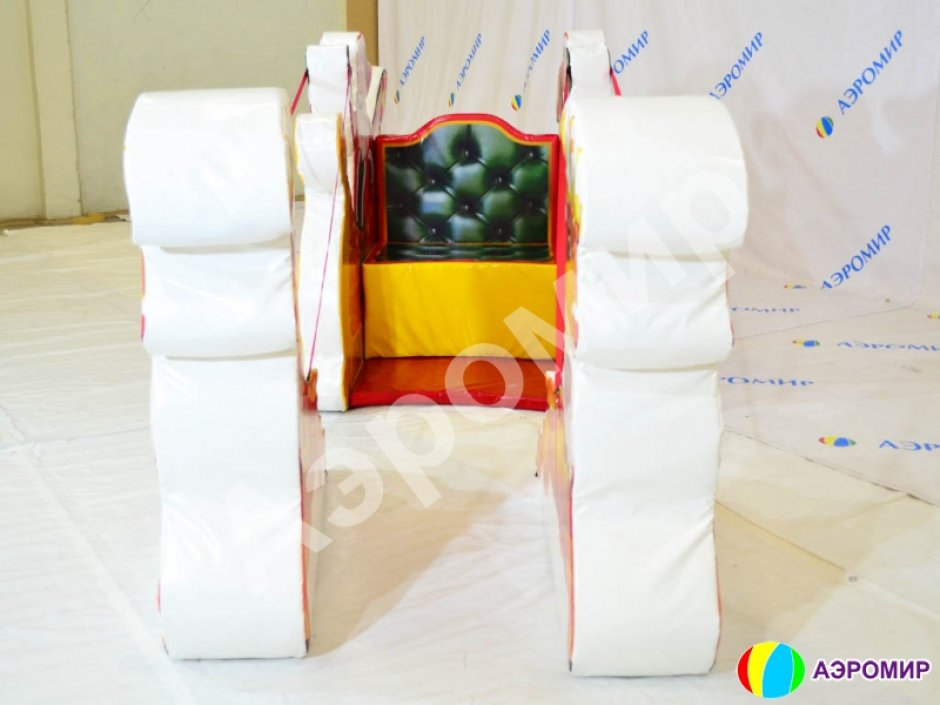 Новогодняя фотозона детская из мягких модулей Дед Мороз в санях