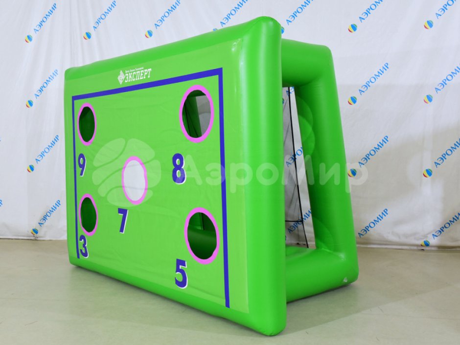 Забей гол – интерактивный аттракцион для игр с мячом