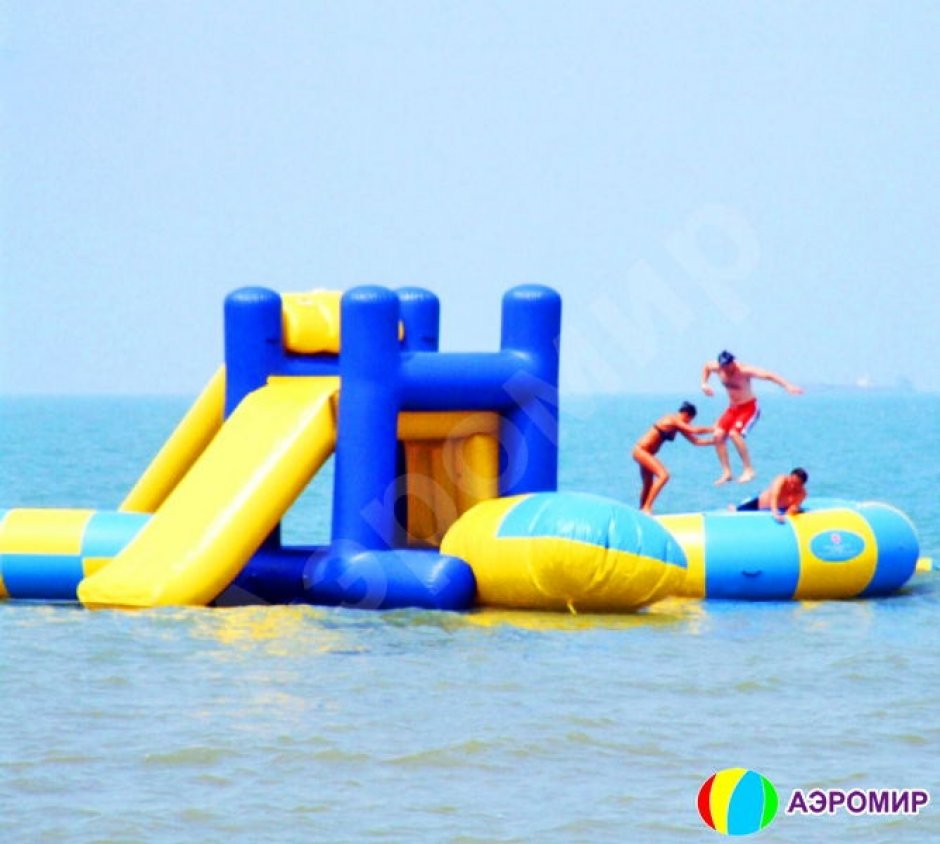 Надувная водная горка с вышкой и блобом