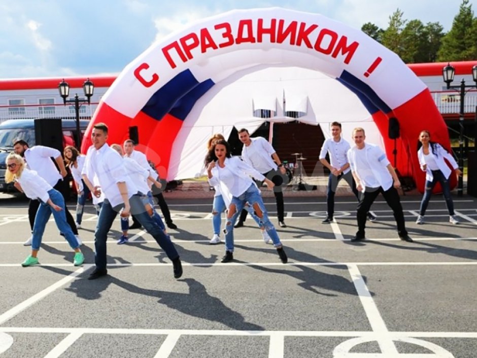 Герметичная надувная сцена